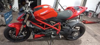 DUCATI STREETFIGHTER 848 HAVAROVANÝ - 3