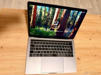 Apple MacBook Pro 13” (2019) - 3