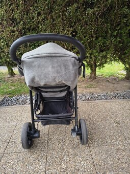 Sportovní kočárek - 3