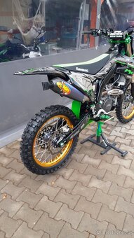 Kawasaki KXF 450 - 3