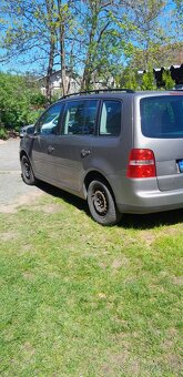 VW Touran s benzinovým motorem 1.4 TSI - 3