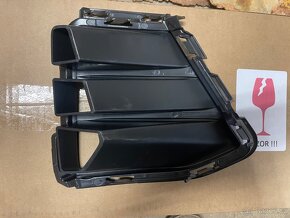 Prodám NOVOU origo pravou vnitřní mřížku Golf 7 GTI LIFT - 3