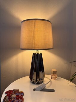 Stylish Coffee Table & Elegant Lamp - Cozy Combo - 3