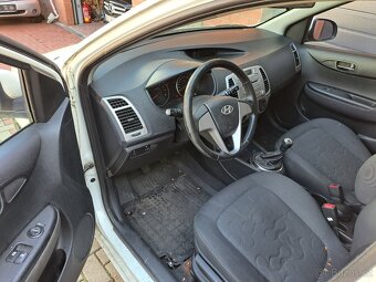Hyundai i20 - 3