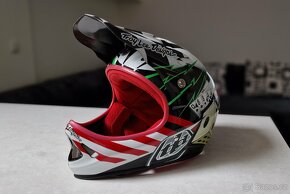 Karbonová integrální helma Troy Lee Designs D2 velikost M/L - 3