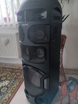 Party repro Sony - 3