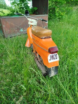 Jawa pionýr 20 - 3