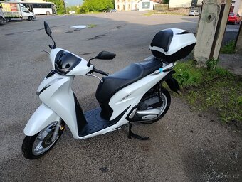 Honda SH 125i - 3