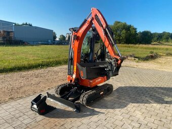 Minibagr Kubota KX019-4 - 3