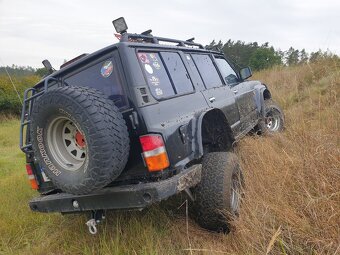Nissan Patrol Y60 - 3