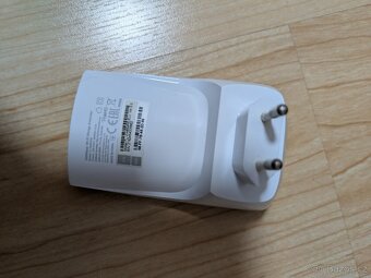 TP-Link TL-WA854RE WiFi repeater/extender - 3