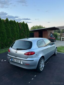 Alfa Romeo 147 1.9 JTD 85kW rok 2003 - 3