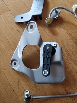 Nivelacie xenony Octavia 1,golf 4 - 3