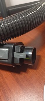 Bezsackovy vysavac Karcer VC3 - 3