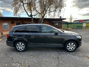 AUDI Q7 4.2 FSI 257KW 7 MÍST - 3