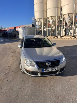 Passat B6 1.6 FSI 85KW - 3