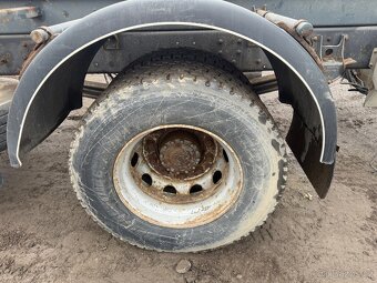 Kola + Pneu 305/70 r22,5 - 3