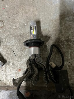 LED žárovky H4 - 3