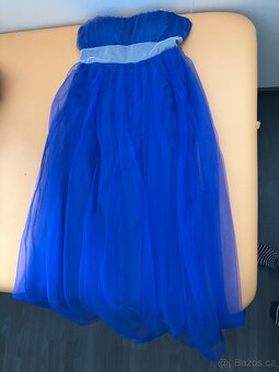 Plesové / společenské šaty - 3