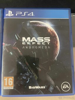 Hry na PS4 - 3