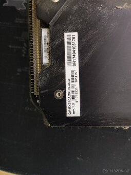Gigabyte aorus rx570 4gb - 3