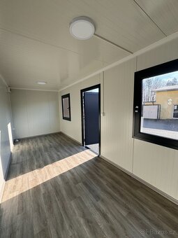 Obytný / Kancelářský kontejner 6 x 2,4 m nový - 3