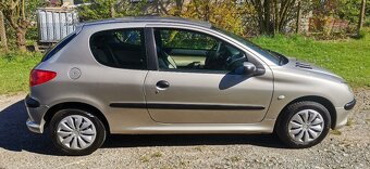 Prodám Peugeot 206 1.1 44 kW - 3