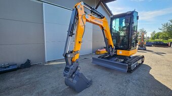 bagr, rypadlo - motor yanmar - 3
