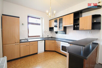 Pronájem bytu 4+1, 140 m², Praha 10, ul. U hráze - 3