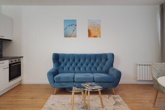 Prodám zcela novou designovou pohovku - 3