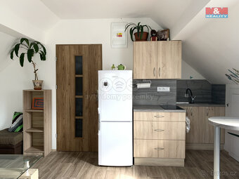 Pronájem bytu 1+kk, 24 m², Bratrušov - 3