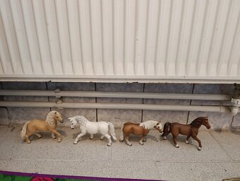 Schleich výprodej -30% 3/3 - 3