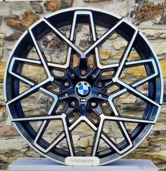 BMW Řada 4, 420 Gran Coupé M paket, nafta, černá metalíza - 3