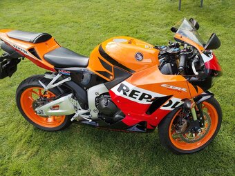 Honda cbr 600 repsol - 3