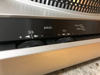 Technics SL-3200 Top stav - 3