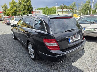 Mercedes-Benz Třídy C 320CDI Panorama Harman&Kardon - 3