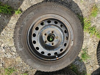 Sada zimnich pneumatik s disky, 195/65 R15, Continental - 3