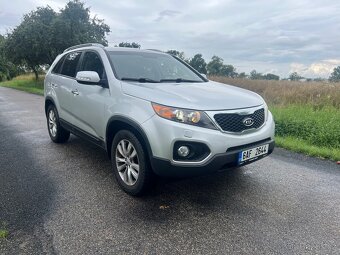 Kia Sorento 2.2 crdi manuál 119 tis km - 3