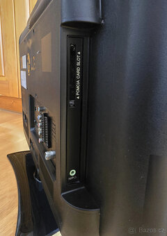LCD TV LG 22LD320 - 55cm - 3