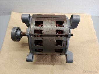 Motor z pračky - 3