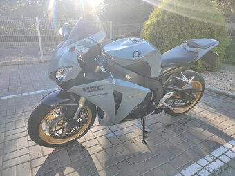 Honda CBR 1000rr sc59 - 3