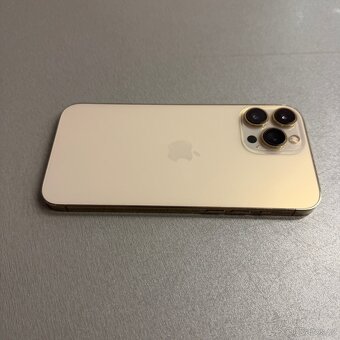 iPhone 13 Pro Max 256GB gold, pěkný stav, rok záruka - 3