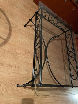 Konferenční stolek - 3