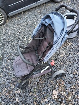 dětský kočárek - 3