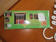 UŠETŘI MÍSTO VE SKŘÍNI . - 3