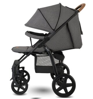 Kočárek LIONELO - 3