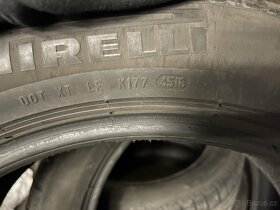 Pirelli Sotozero 235/50/19 - 3