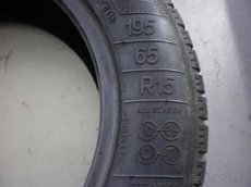 Prodám pneu Kleber Quadr axer 195/65 R15 - 3