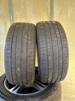 Nexen 225/45 r17 - 3