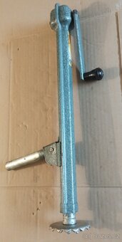 Hever zvedák originál pro Škoda 1000 100 110 R 105 120 - 3